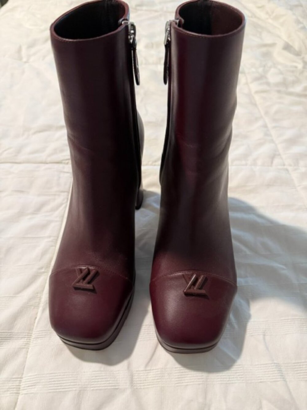 Louis Vuitton Burgundy Leather Boots Size